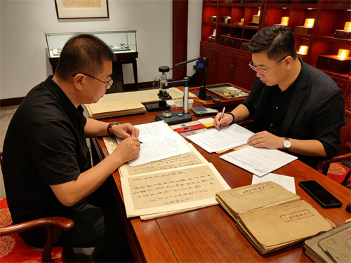 北京哪里有靠谱上门回收名家字画、旧书商家