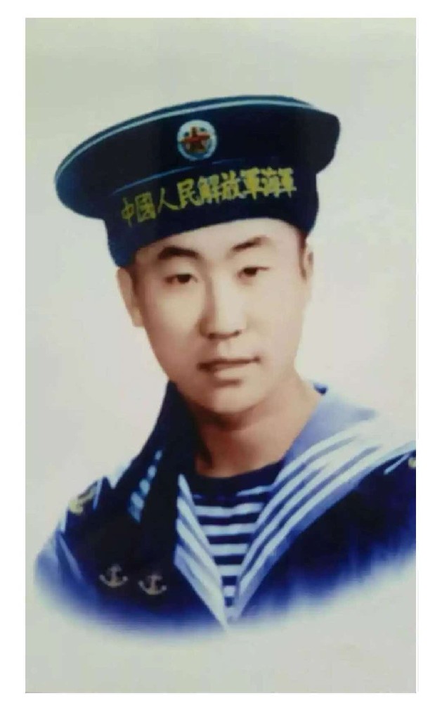 那夜，父亲成了一道不灭的光