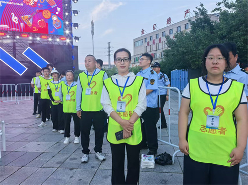 舒兰市青年志愿者协会护航中俄青年歌会