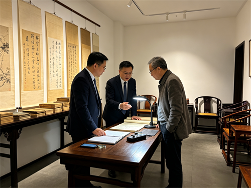 藏品变现怕踩坑？北京丰宝斋上门鉴定，诚信守护藏家权益